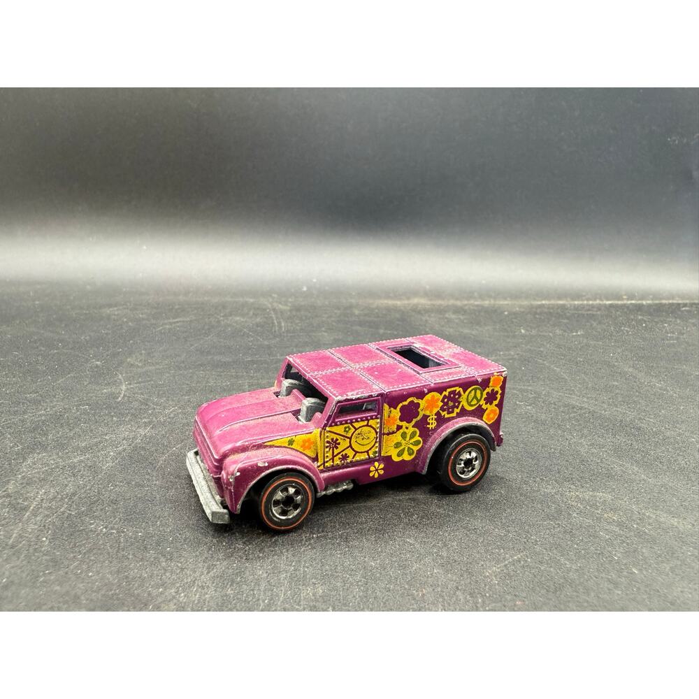 Hot Wheels Redline 1970 HK Funny Money - Very Good Condition